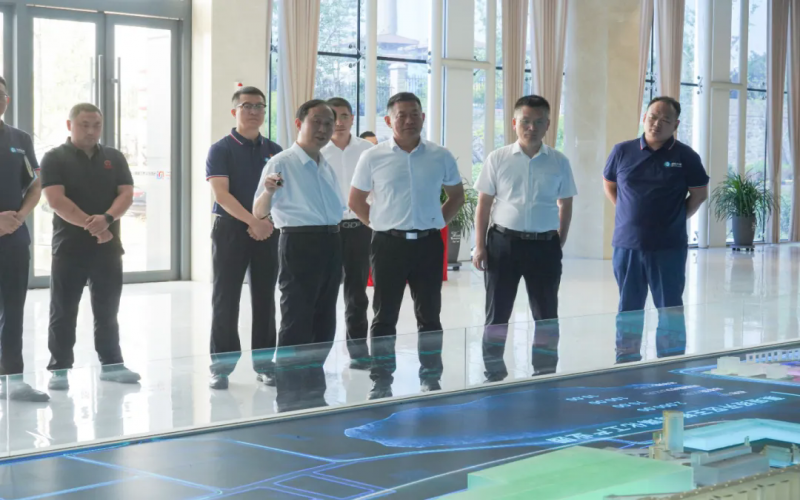 榮程集團副總裁、榮程新能集團董事長張立華赴金鼎鋼鐵集團煤焦化參觀考察